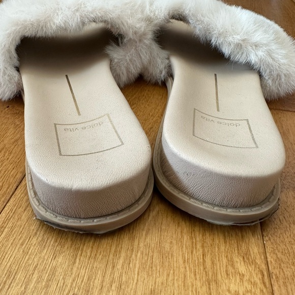 Dolce Vita Giles Slide Sandals - Picture 6 of 7